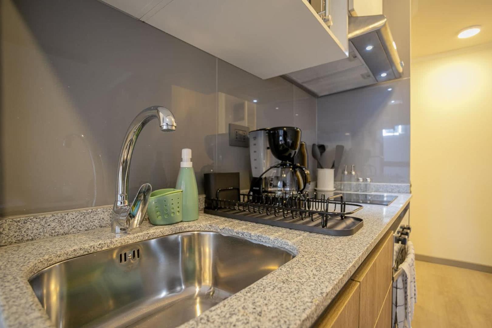 Apartamento Steps From Santa Ana Metro Station